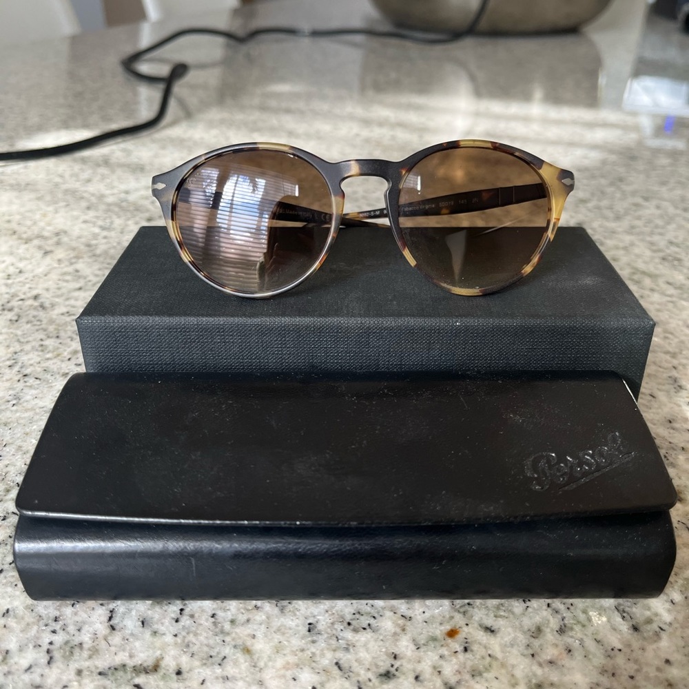 Persol 3092-S-M 9005/51 Tabacco Virginia 50mm Unisex Sunglasses Authentic
